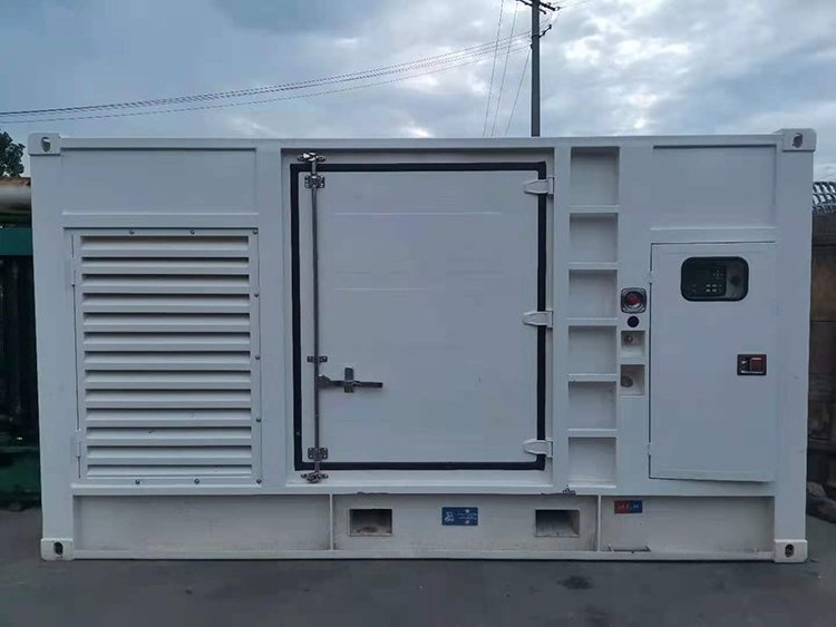 新兴电动机的启动电流过大可能会对电网造成什么影响？