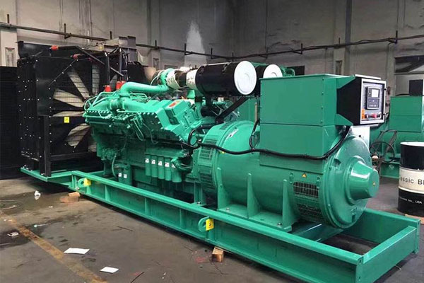 新兴温度对电压测量结果的具体影响程度是多少？