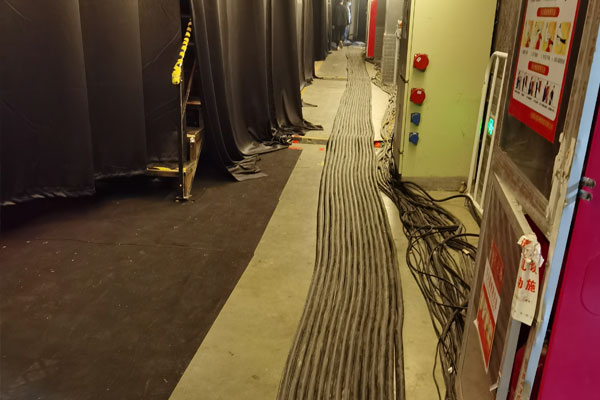 新兴柴油发电机组的输出电压可以调节到哪些范围？